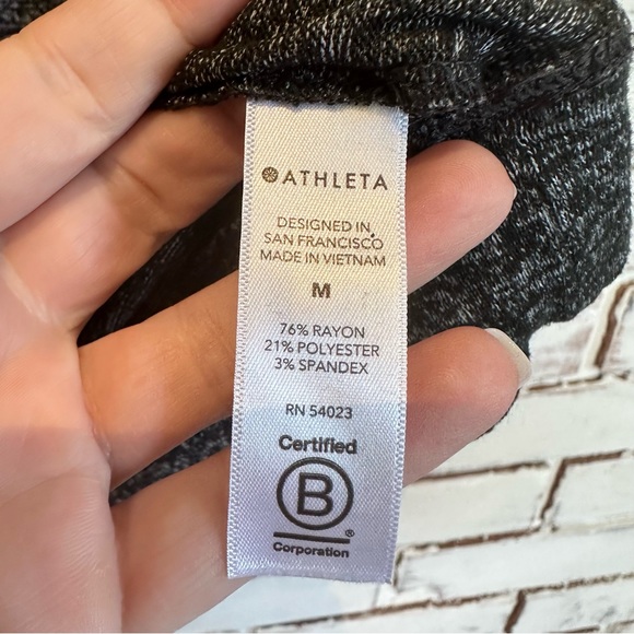 Athleta mindful pullover charcoal gray size medium - Picture 6 of 7